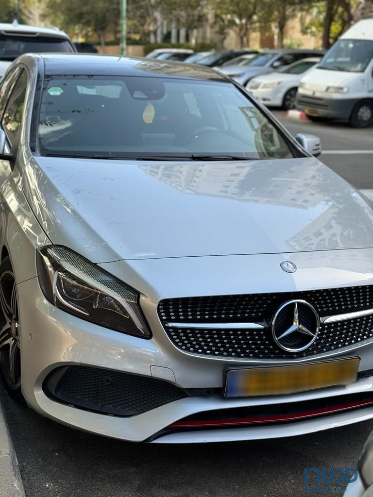 2017' Mercedes-Benz 270 מרצדס photo #2