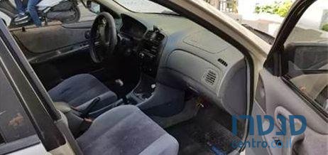 2000' Mazda 323 323 מאזדה photo #1