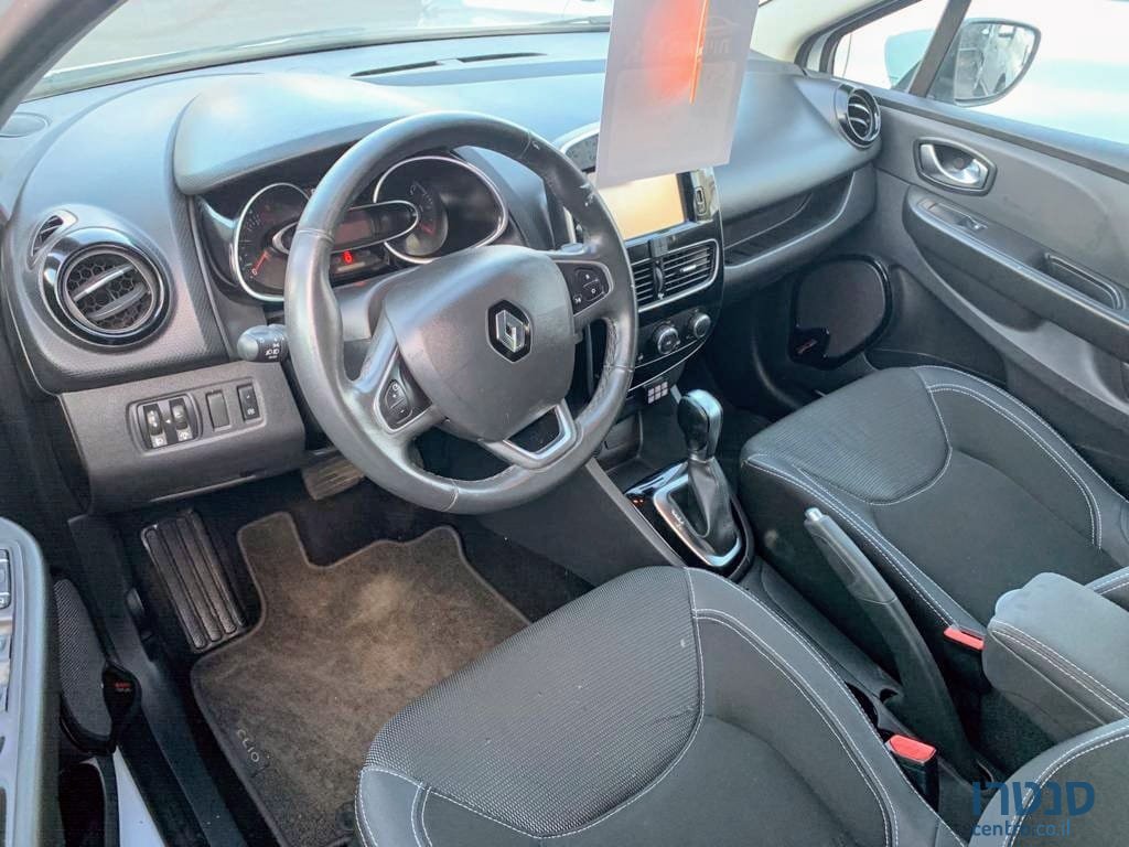 2017' Renault Clio photo #3