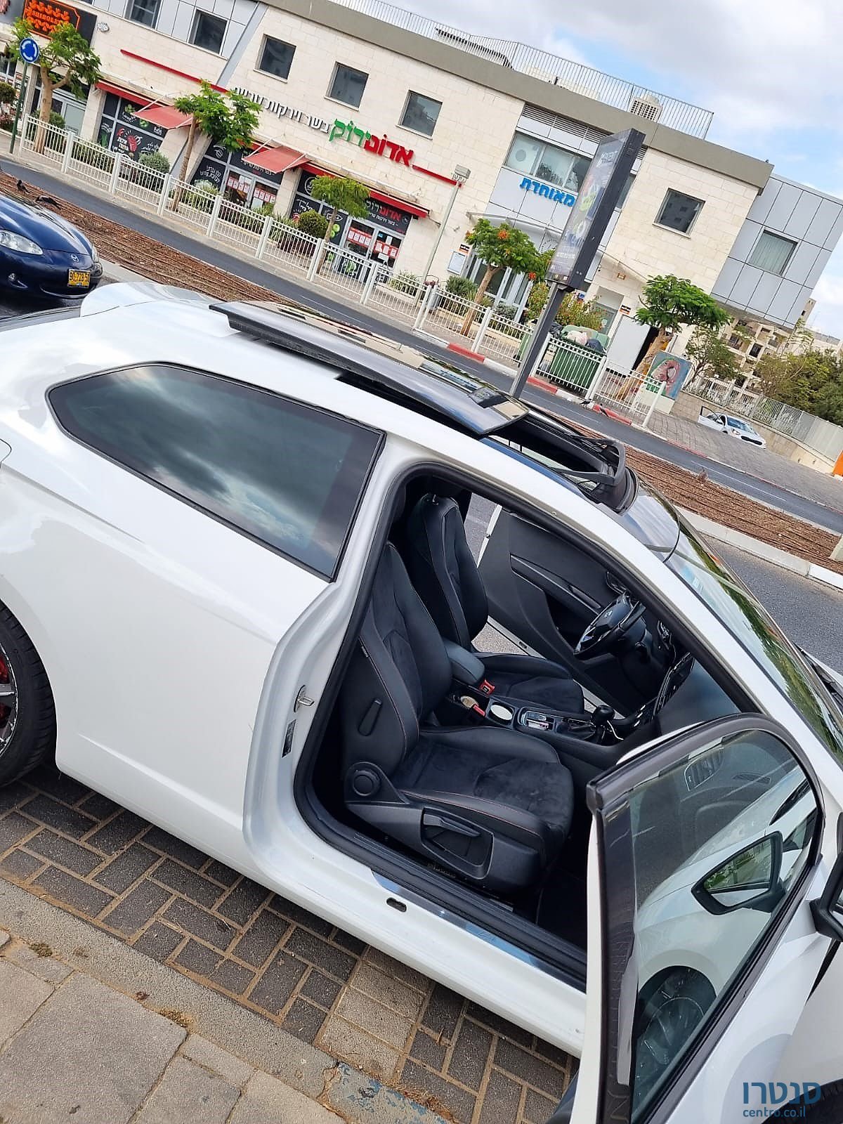 2017' SEAT Leon סיאט לאון photo #4