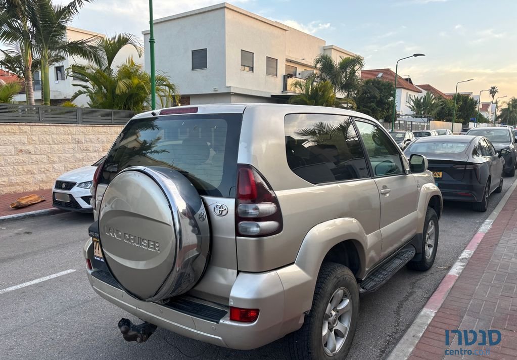 2006' Toyota Land Cruiser טויוטה לנד קרוזר photo #4