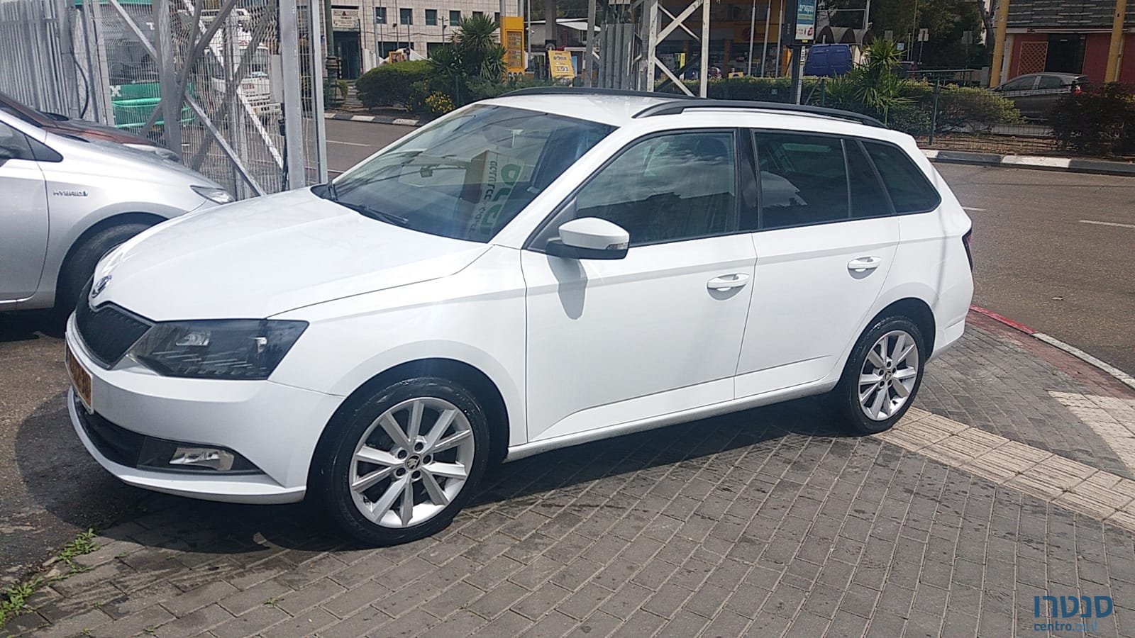 2016' Skoda Fabia photo #1