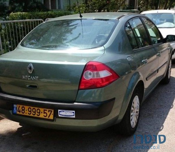 2005' Renault Megane photo #2