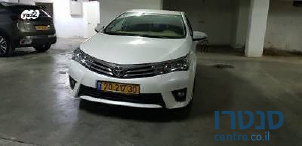 2015' Toyota Corolla photo #1