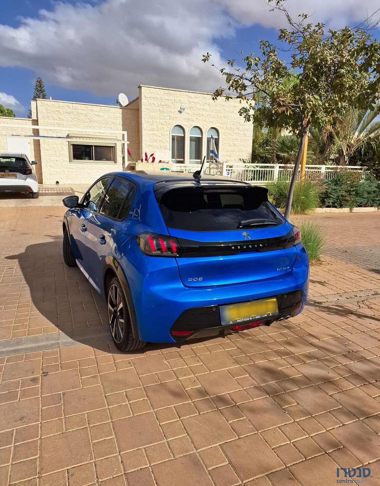 2020' Peugeot 208 פיג'ו photo #3