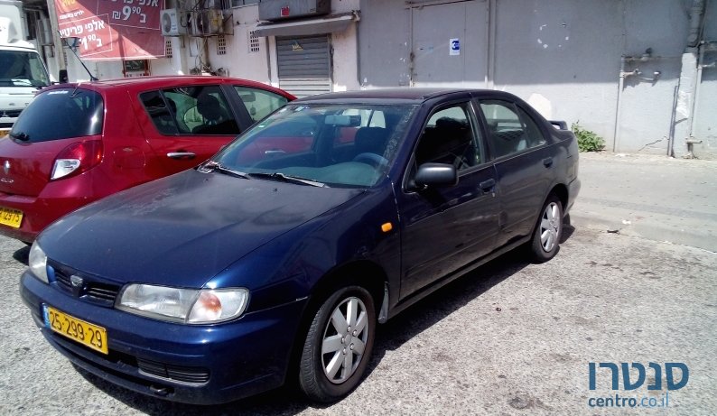 1998' Nissan Almera photo #1