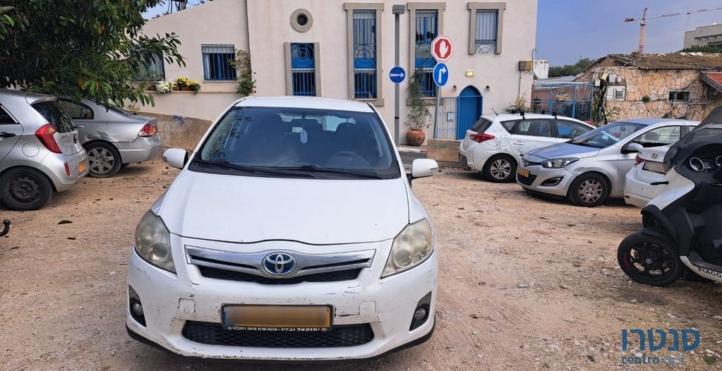 2012' Toyota Auris טויוטה אוריס photo #1