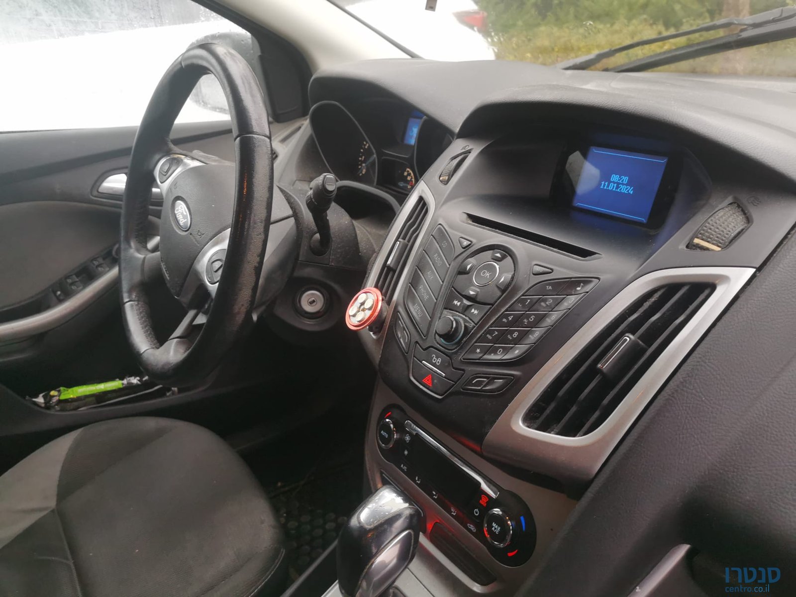 2013' Ford Focus Trend Station photo #6