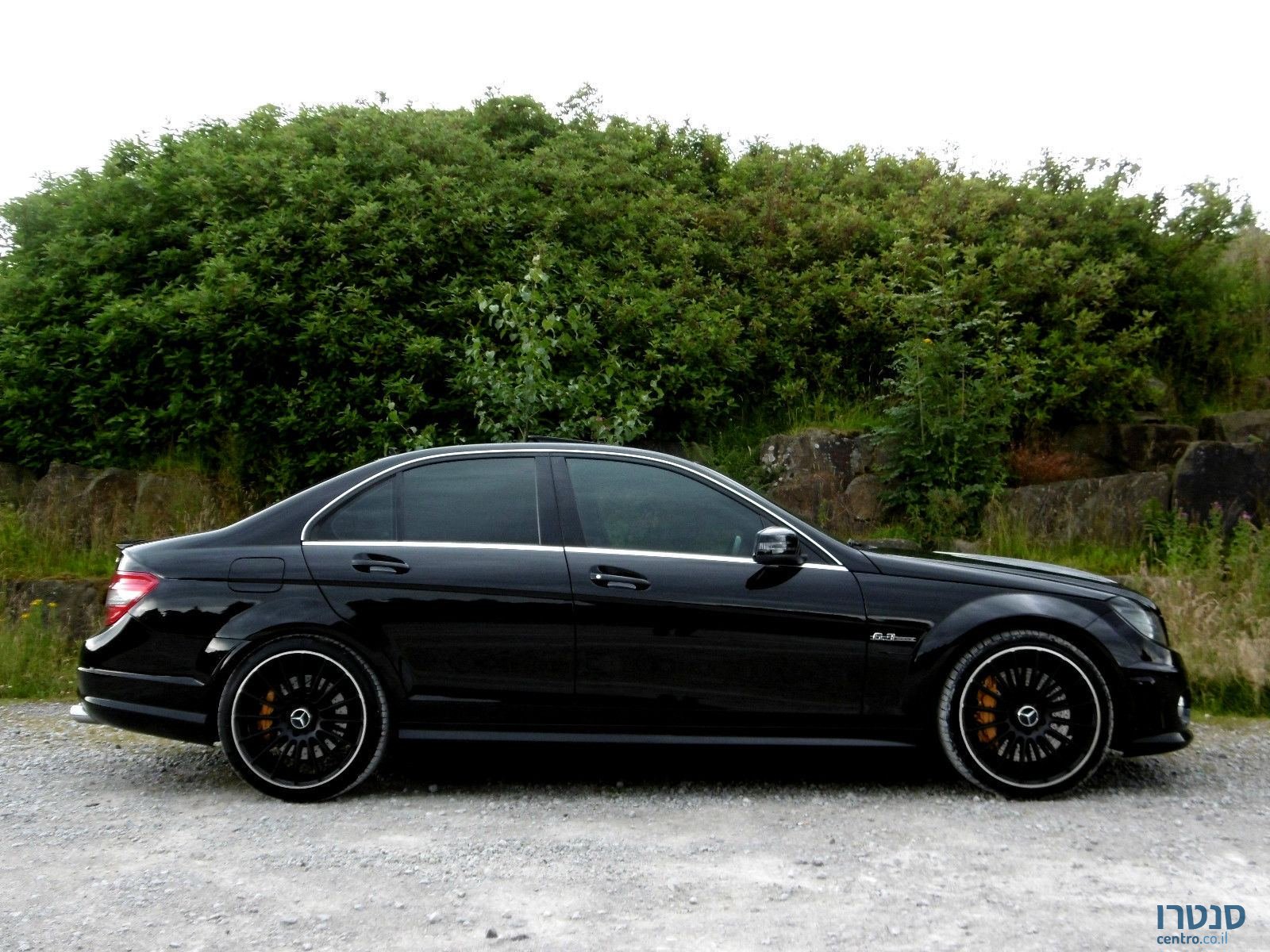 2009' Mercedes-Benz C-Class C63 AMG photo #1