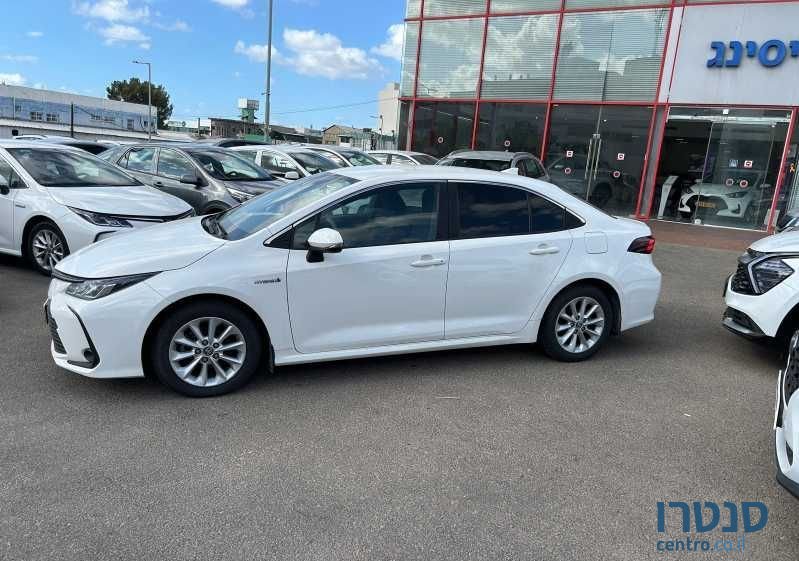 2021' Toyota Corolla טויוטה קורולה photo #3