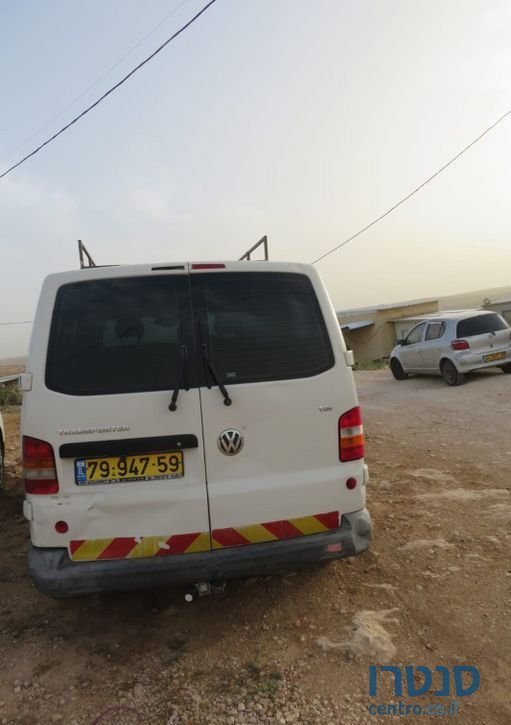 2006' Volkswagen פולקסווגן טרנספורטר photo #3