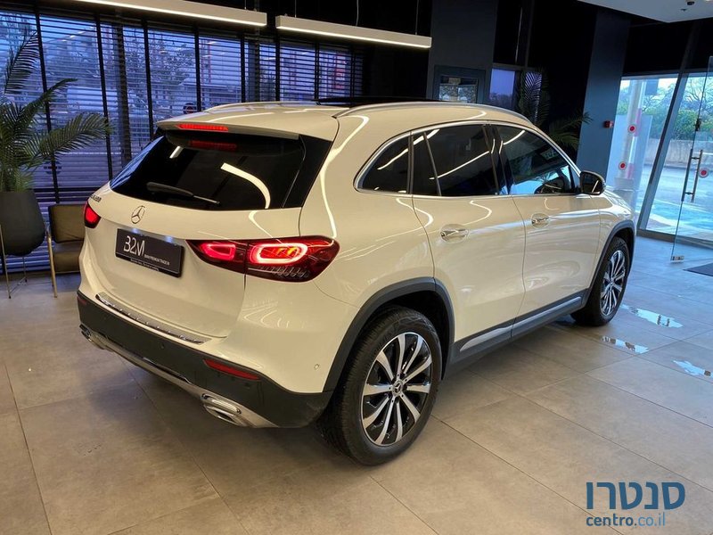 2020' Mercedes-Benz GLA מרצדס photo #3