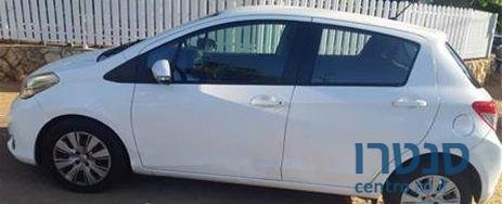 2013' Toyota Yaris טויוטה יאריס photo #4