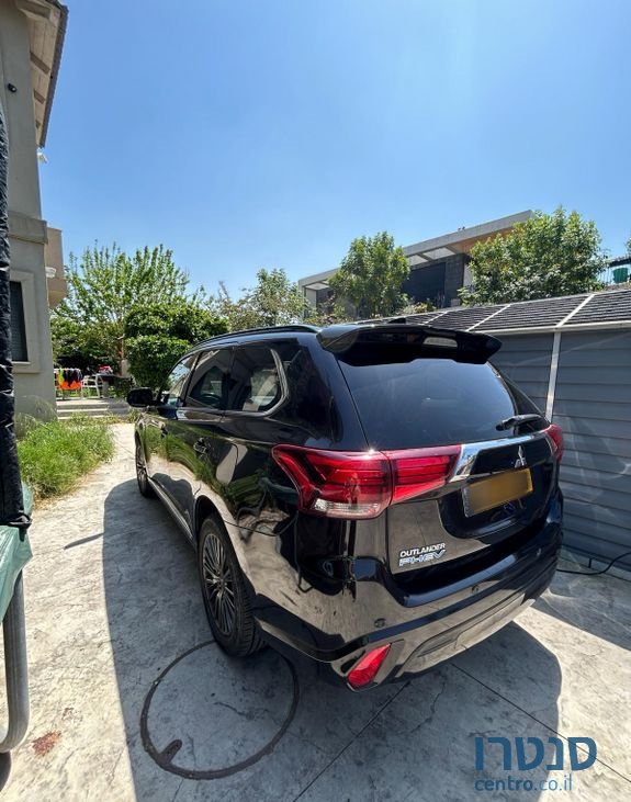 2020' Mitsubishi Outlander מיצובישי אאוטלנדר Phev photo #2