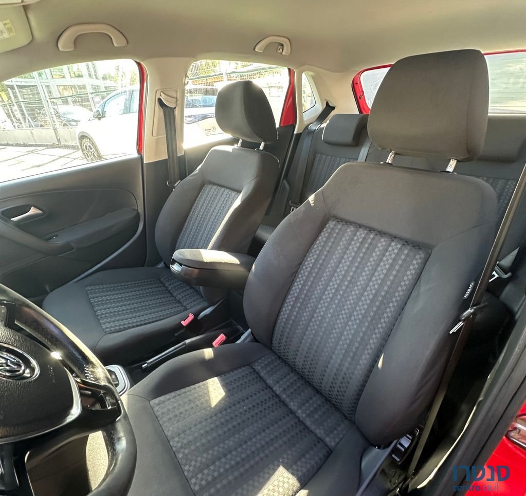 2015' Volkswagen Polo פולקסווגן פולו photo #3