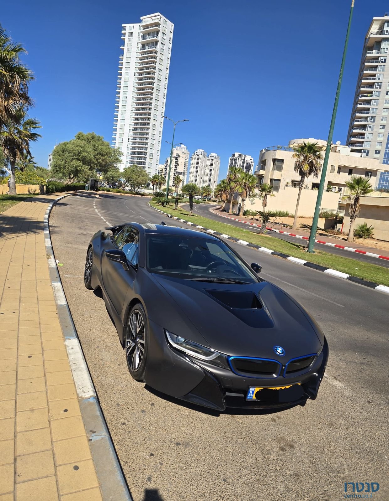 2016' BMW i8 ב מ וו photo #6