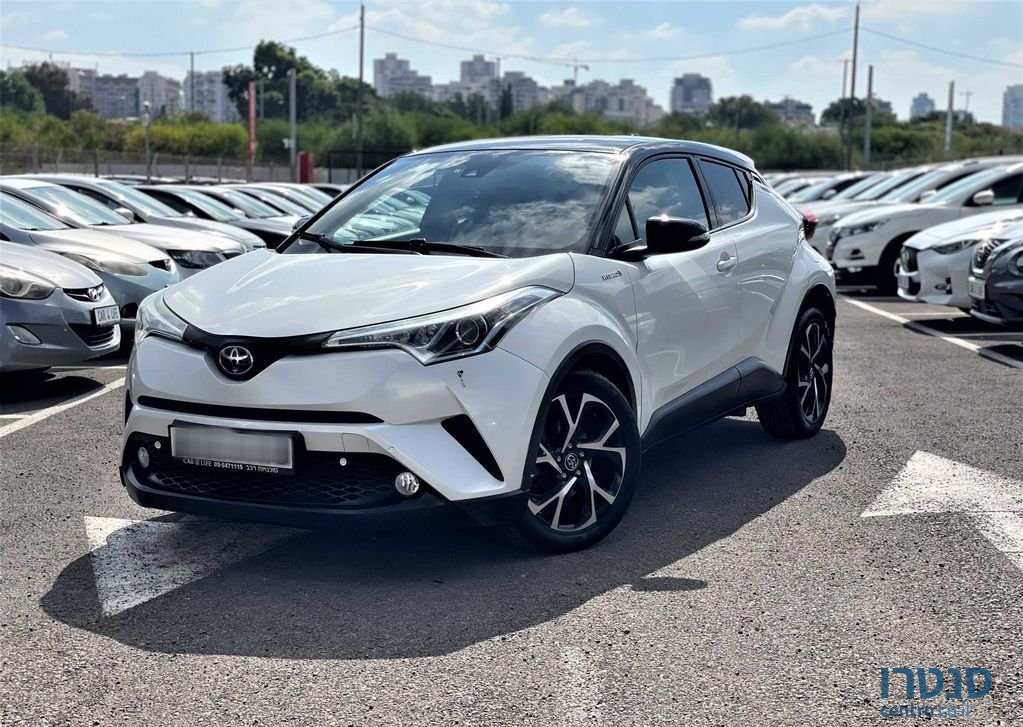 2017' Toyota C-HR טויוטה photo #1