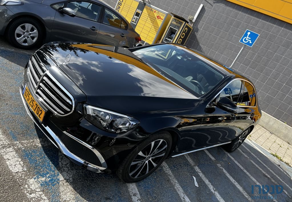 2021' Mercedes-Benz E-Class מרצדס photo #3