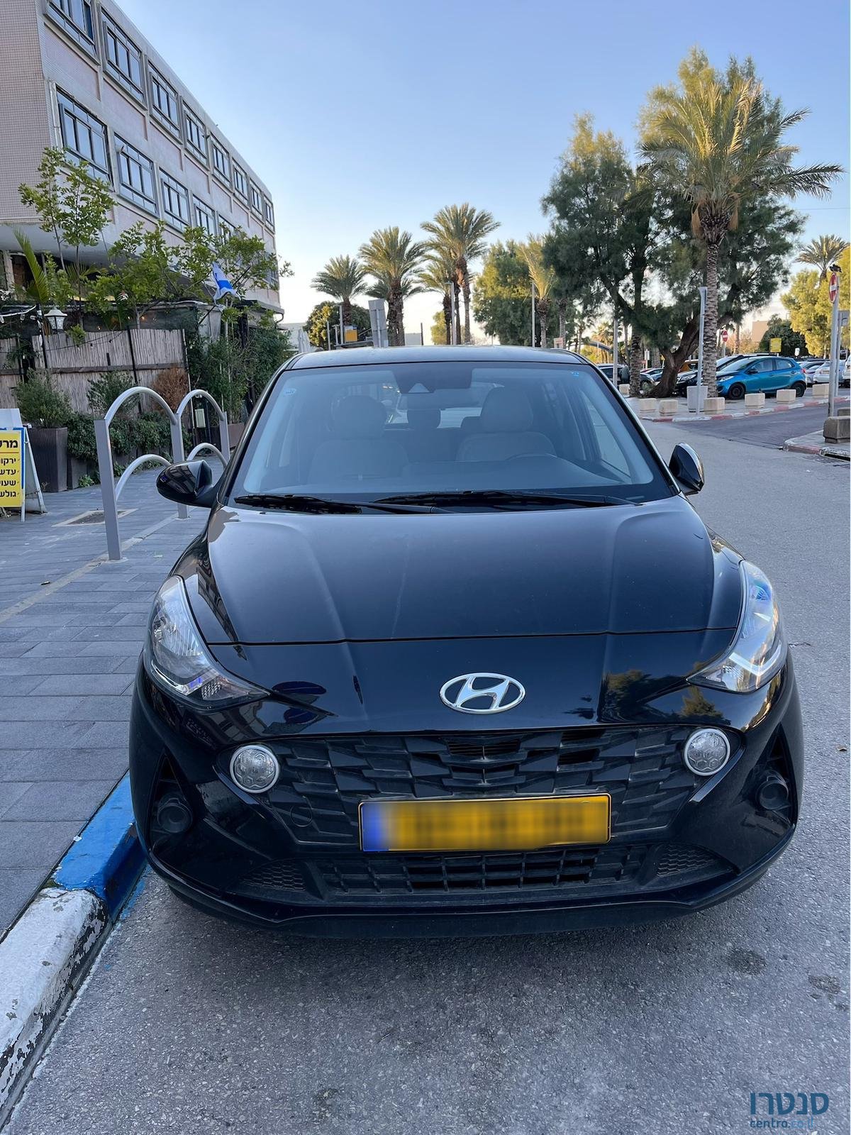 2021' Hyundai i10 photo #1