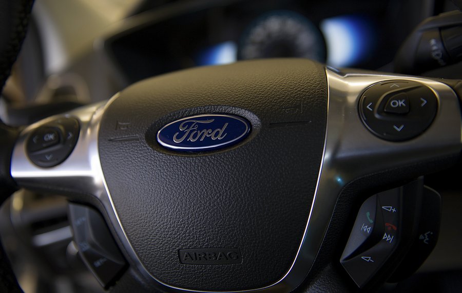 Ford agrees to $299M Takata airbag settlement