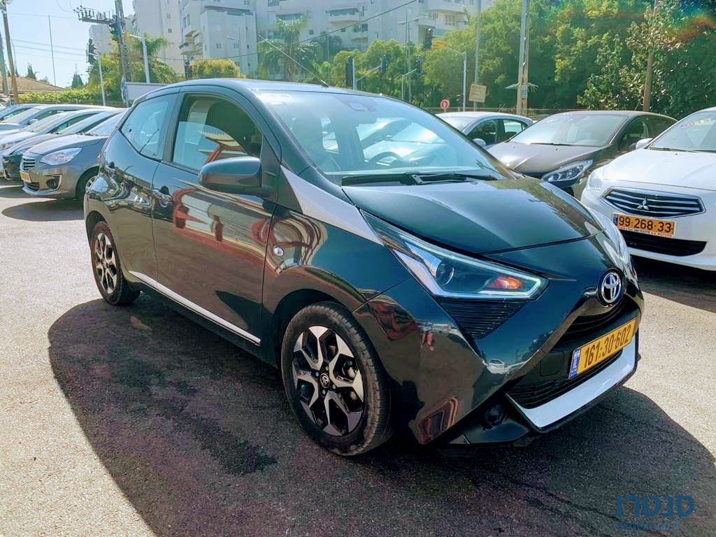 2020' Toyota Aygo photo #1