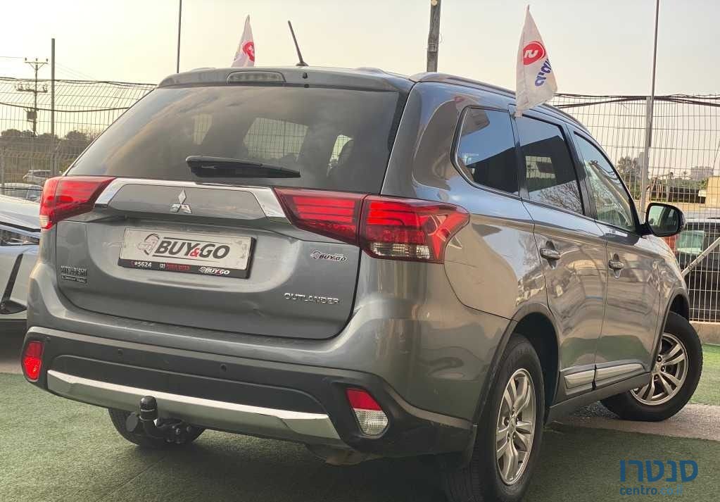 2016' Mitsubishi Outlander מיצובישי אאוטלנדר photo #4