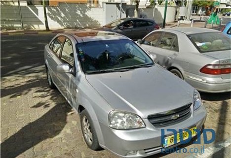 2007' Chevrolet Optra LS 1600 photo #1