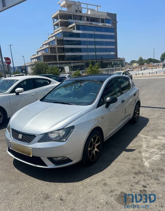 2012' SEAT Ibiza סיאט איביזה photo #4