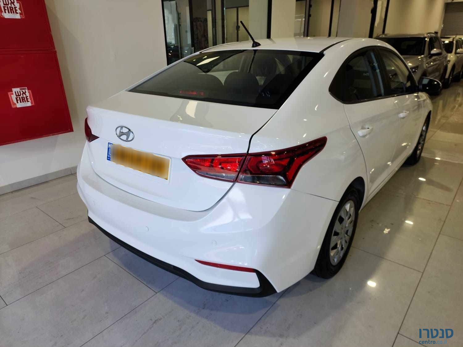 2020' Hyundai Accent photo #3