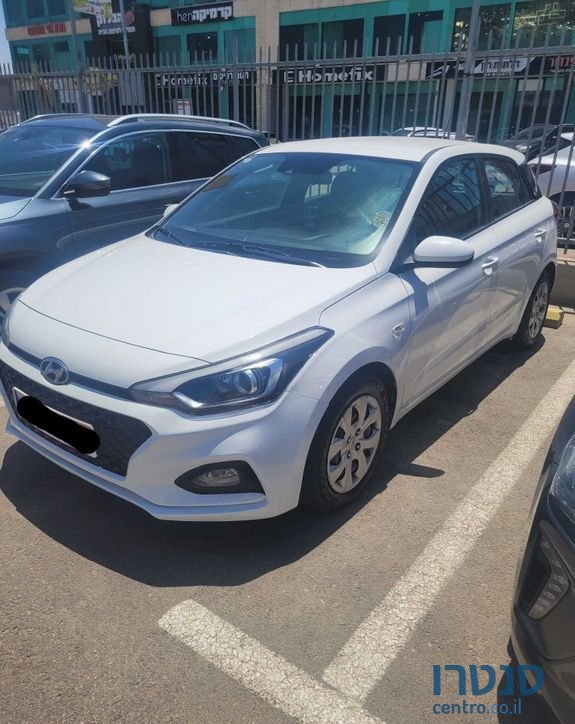 2020' Hyundai i20 יונדאי photo #2