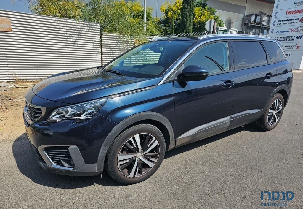 2018' Peugeot 5008 פיג'ו photo #3