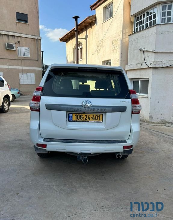 2017' Toyota Land Cruiser טויוטה לנד קרוזר photo #2