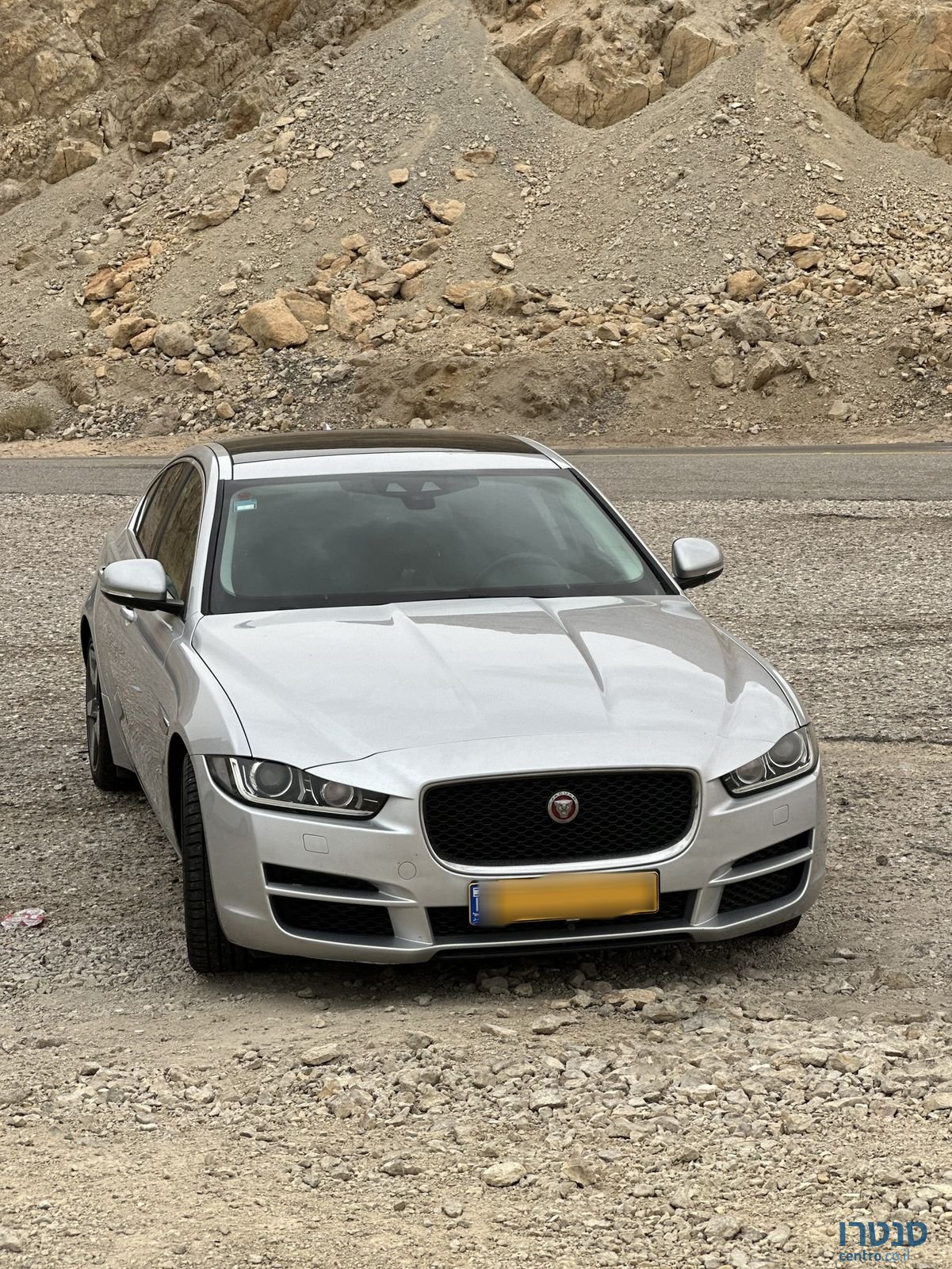 2016' Jaguar XE יגואר photo #2