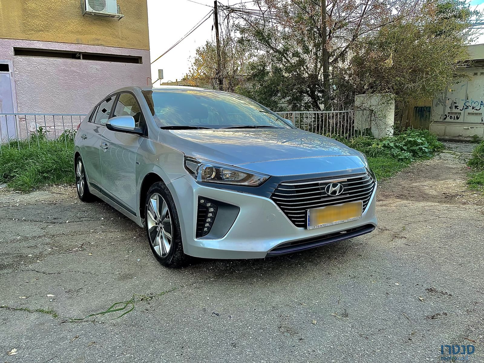 2017' Hyundai Ioniq יונדאי איוניק photo #1