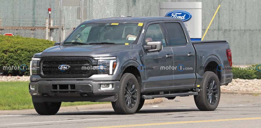 2024 Ford F-150 Spied Again Without Camo, This Time In Lariat Trim