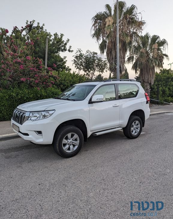2021' Toyota Land Cruiser טויוטה לנד קרוזר photo #1