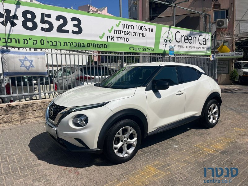 2020' Nissan Juke photo #2