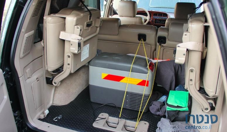 2003' Isuzu Trooper photo #4