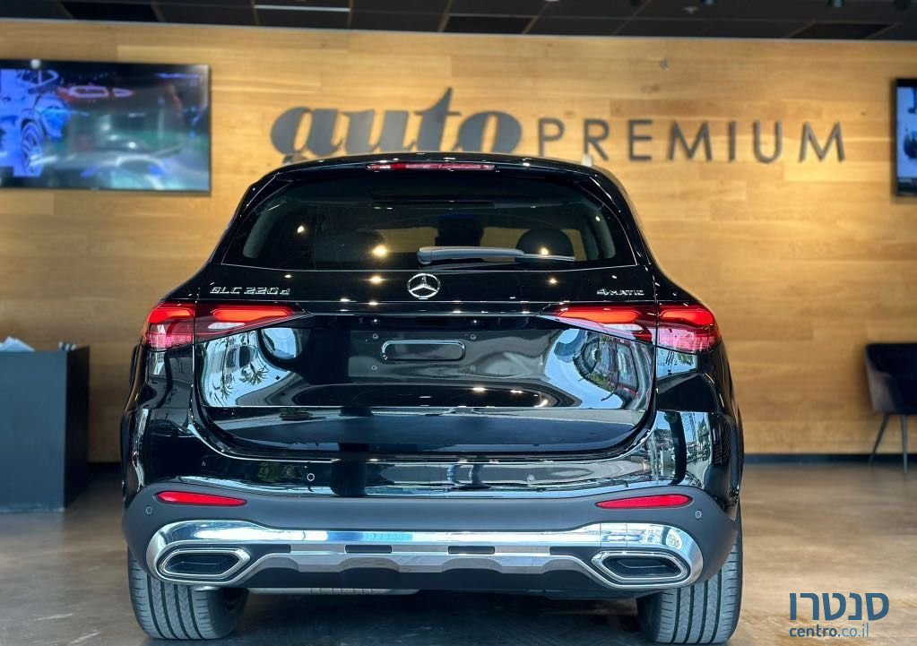 2023' Mercedes-Benz GLC מרצדס photo #4