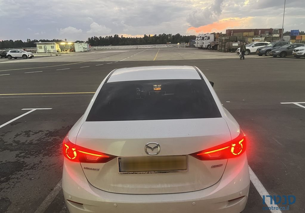 2015' Mazda 3 מאזדה photo #3