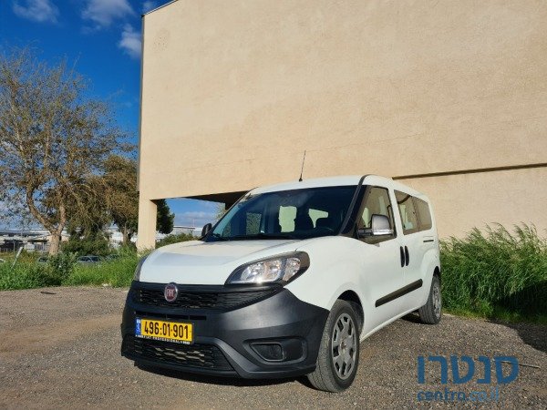 2018' Fiat Doblo photo #1