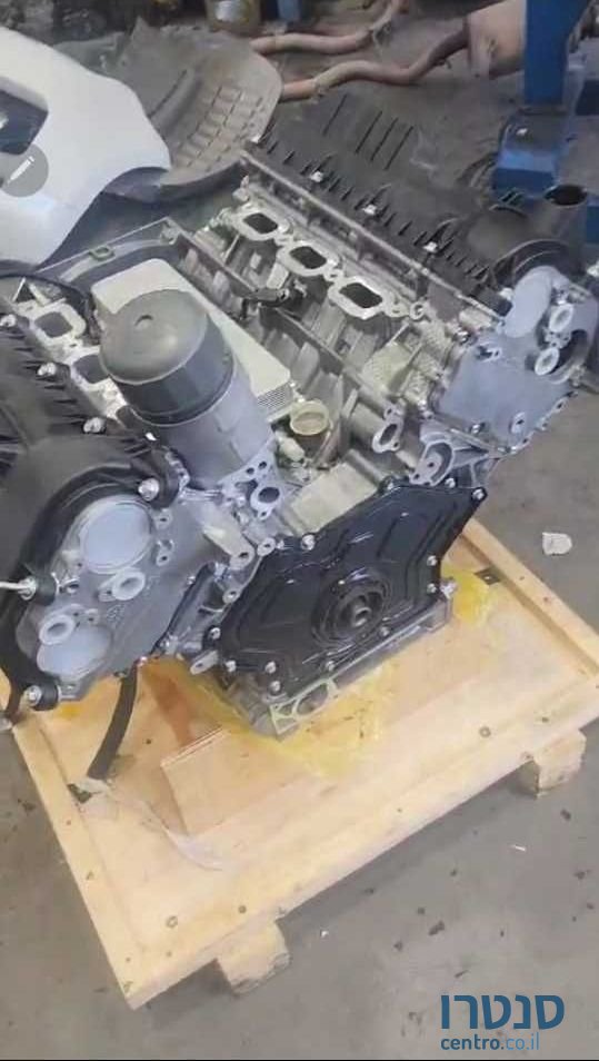 2015' Land Rover Range Rover ריינג' רובר ספורט photo #2