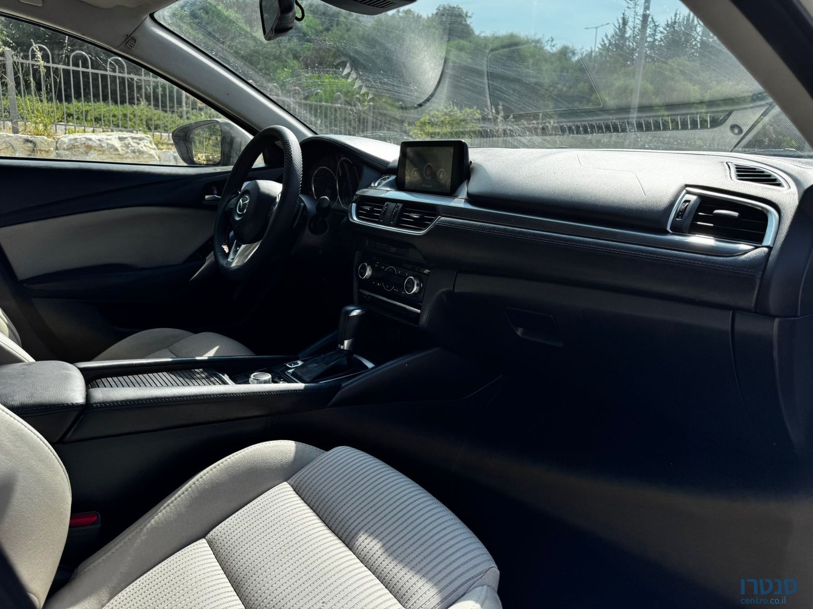 2016' Mazda 6 Luxury photo #5