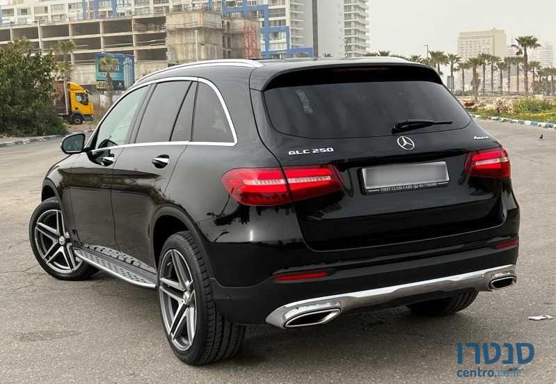 2018' Mercedes-Benz GLC מרצדס photo #4