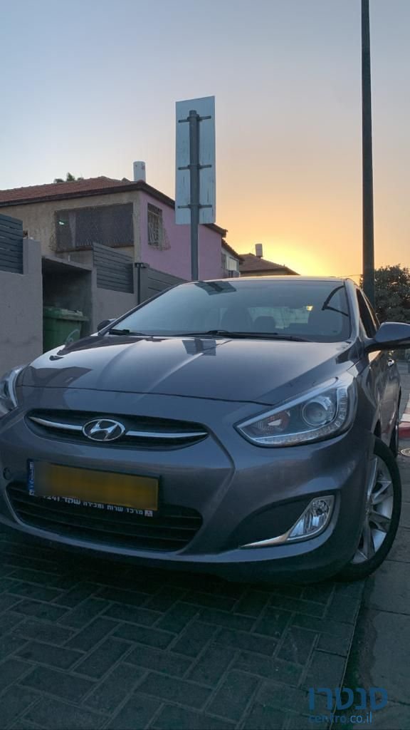 2016' Hyundai i25 יונדאי photo #2