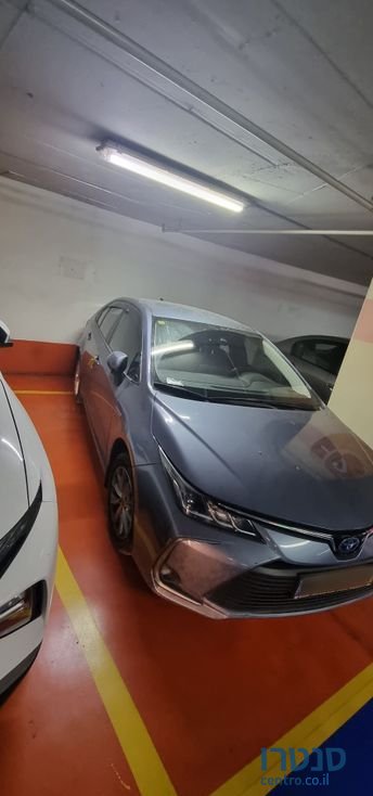 2019' Toyota Corolla טויוטה קורולה photo #2