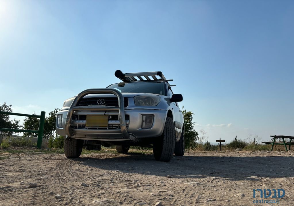 2001' Toyota RAV4 טויוטה photo #1