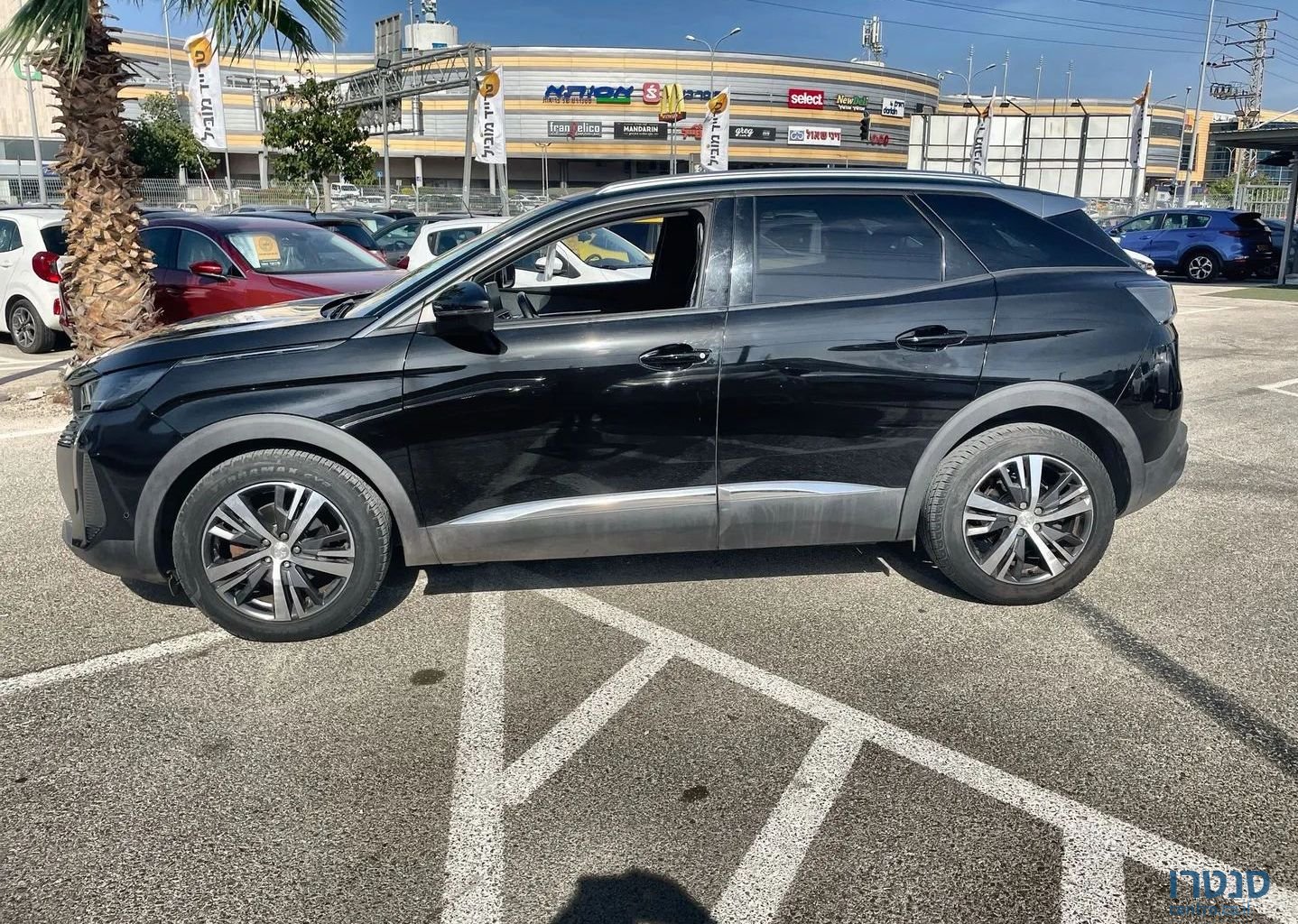 2021' Peugeot 3008 פיג'ו photo #1