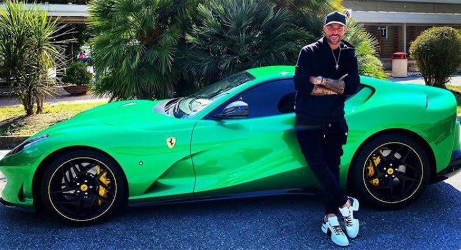 Ferrari отсудила у своего покупателя 300 000 евро за фото в Instagram