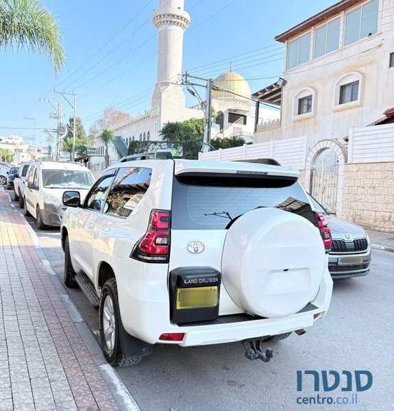 2022' Toyota Land Cruiser טויוטה לנד קרוזר photo #4